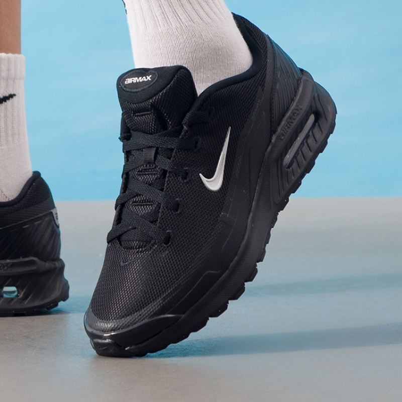 Running Gear Nike - Nike Men's Air Max BIA SE
